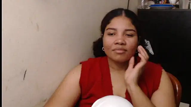 Snapshot of madelene chatting on 14, 4, 2026 madelene online show from 14, 4, 2026