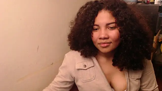 Snapshot of madelene chatting on 3, 5, 2026 madelene online show from 3, 5, 2026