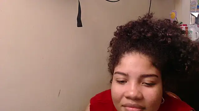 Snapshot of madelene chatting on 9, 5, 2026 madelene online show from 9, 5, 2026