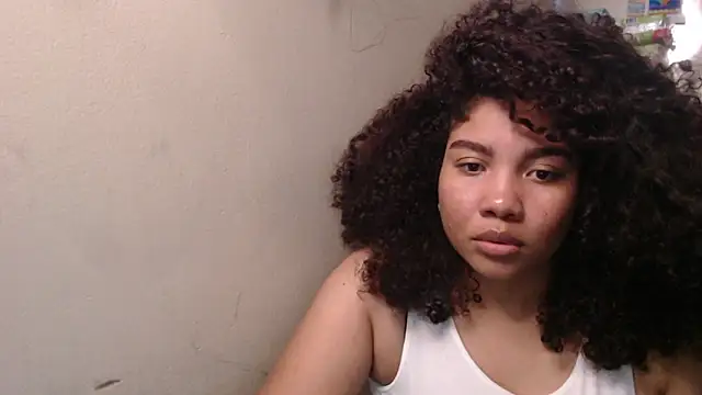 Snapshot of madelene chatting on 25, 5, 2026 madelene online show from 25, 5, 2026