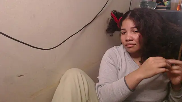 Snapshot of madelene chatting on 27, 5, 2026 madelene online show from 27, 5, 2026