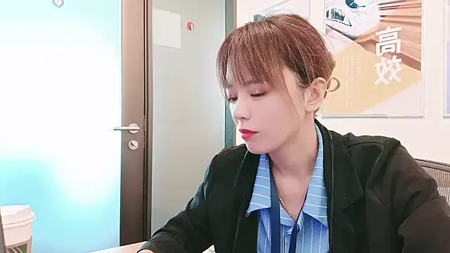 Snapshot of KKMM168 chatting on 19, 9, 2025 KKMM168 online show from 19, 9, 2025