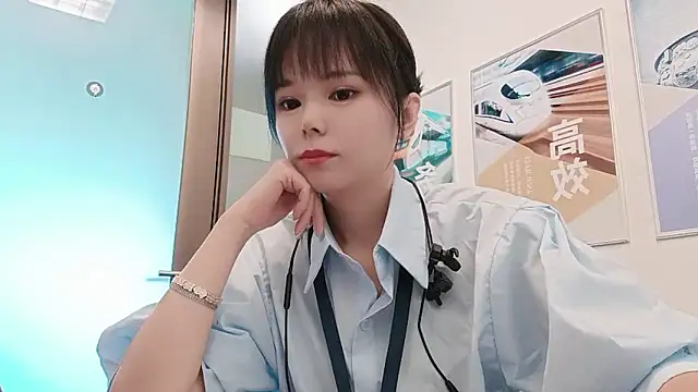 Snapshot of KKMM168 chatting on 11, 10, 2025 KKMM168 online show from 11, 10, 2025