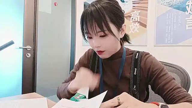 Snapshot of KKMM168 chatting on 29, 10, 2025 KKMM168 online show from 29, 10, 2025