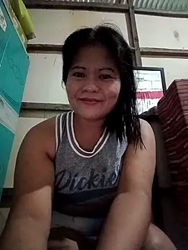 Snapshot of DignaRocero chatting on 11, 10, 2025 DignaRocero online show from 11, 10, 2025
