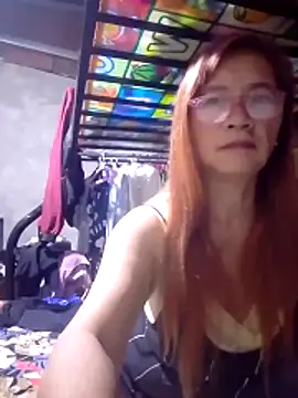 SexyHottMom online show from 16, 2, 2026