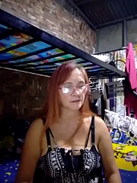 SexyHottMom online show from 1, 4, 2026