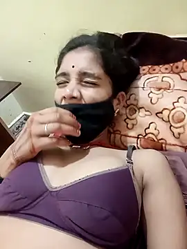 Snapshot of Basanti_143 chatting on 2, 11, 2025 Basanti 143 online show from 2, 11, 2025