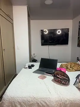 MiaRousexxx  online show from 23, 10, 2025