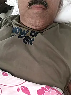 Snapshot of moonflower25 chatting on 2, 2, 2026 moonflower25 online show from 2, 2, 2026