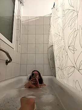 Emilia Mausi online show from 12, 1, 2026