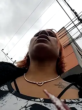 Zoe73  online show from 4, 12, 2025