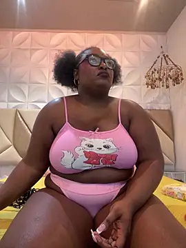 Snapshot of may_storm chatting on 3, 3, 2026 may storm online show from 3, 3, 2026