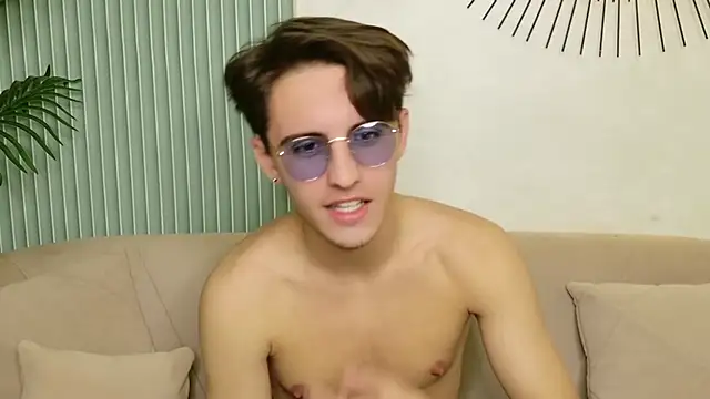 Snapshot of Jefrey_Carter chatting on 4, 10, 2025 Jefrey Carter online show from 4, 10, 2025