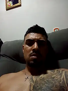 nnyzinho17 online show from 17, 12, 2025