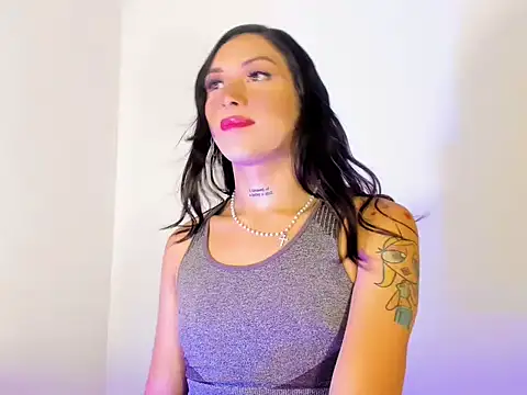 Megan Gil  online show from 14, 9, 2025