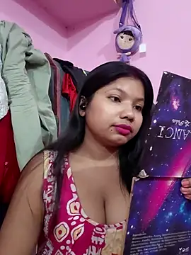 Snapshot of Redchery chatting on 28, 5, 2026 Redchery online show from 28, 5, 2026