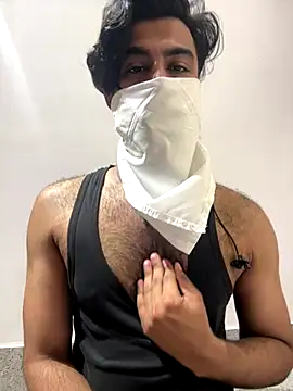 Snapshot of hottestboy03 chatting on 10, 9, 2025 hottestboy03 online show from 10, 9, 2025