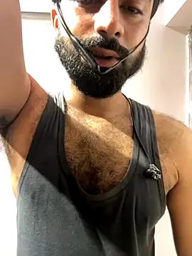 Snapshot of hottestboy03 chatting on 22, 9, 2025 hottestboy03 online show from 22, 9, 2025