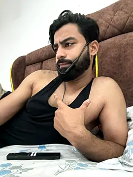 Snapshot of hottestboy03 chatting on 3, 10, 2025 hottestboy03 online show from 3, 10, 2025