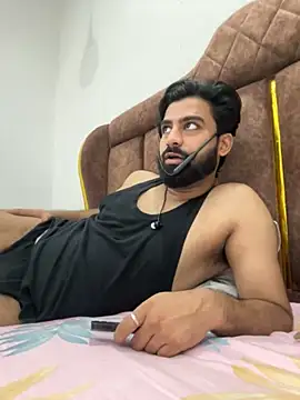 Snapshot of hottestboy03 chatting on 7, 10, 2025 hottestboy03 online show from 7, 10, 2025