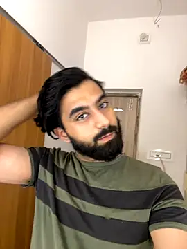 Snapshot of hottestboy03 chatting on 7, 10, 2025 hottestboy03 online show from 7, 10, 2025