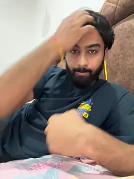 Snapshot of hottestboy03 chatting on 10, 10, 2025 hottestboy03 online show from 10, 10, 2025