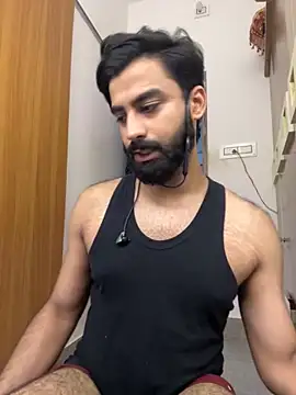 Snapshot of hottestboy03 chatting on 11, 10, 2025 hottestboy03 online show from 11, 10, 2025