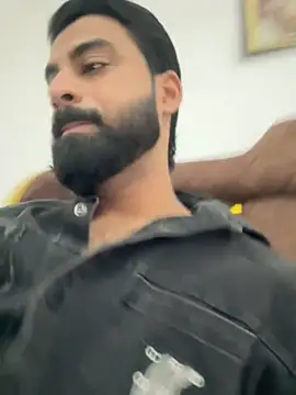 hottestboy03 online show from 12, 11, 2025