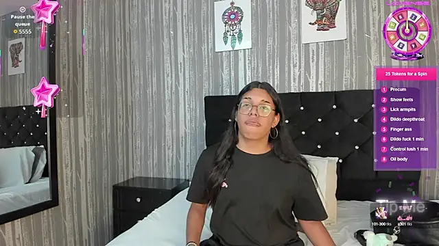 Hailey johnsonn online show from 21, 9, 2025