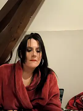 Sosso19squirt online show from 23, 12, 2025