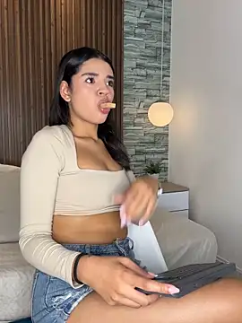 Miagomezx online show from 13, 3, 2026