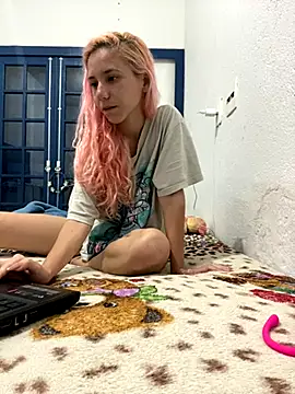 Snapshot of Bruna551 chatting on 13, 9, 2025 Bruna551 online show from 13, 9, 2025