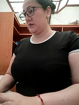 Aisha manzur online show from 20, 2, 2026