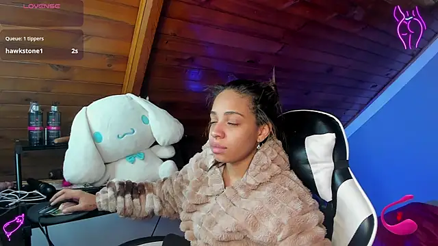 Snapshot of yumi_hanna chatting on 8, 1, 2026 yumi hanna online show from 8, 1, 2026