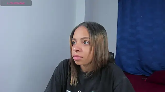 Snapshot of yumi_hanna chatting on 12, 3, 2026 yumi hanna online show from 12, 3, 2026