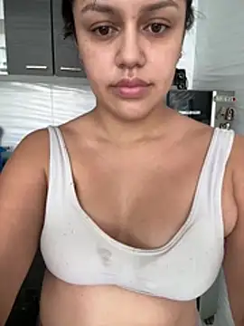 lunita sweet5 online show from 18, 2, 2026