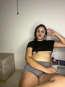 lunita sweet5 online show from 22, 2, 2026