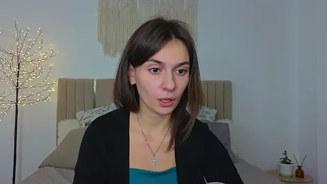 Little mia   online show from 2, 12, 2025