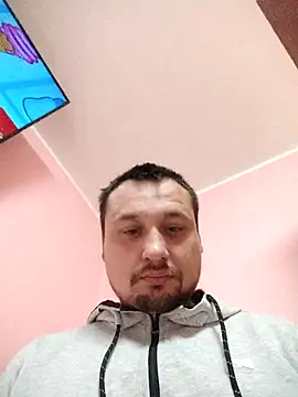 Snapshot of Amberdual chatting on 8, 11, 2025 Amberdual online show from 8, 11, 2025