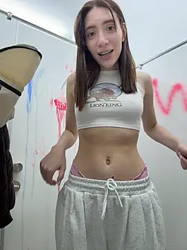 BallerinaCappuccino  online show from 16, 4, 2026