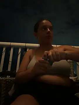 Snapshot of allybluee777 chatting on 31, 5, 2026 allybluee777 online show from 31, 5, 2026