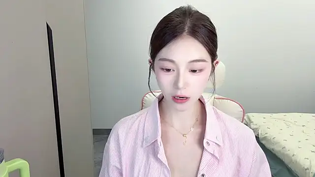 Cookie-oo online show from 8, 10, 2025