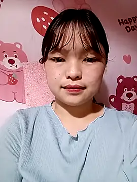 XoiXoi232 online show from 11, 11, 2025