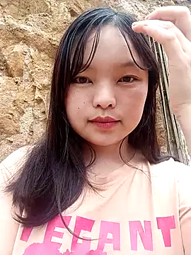 XoiXoi232 online show from 22, 3, 2026