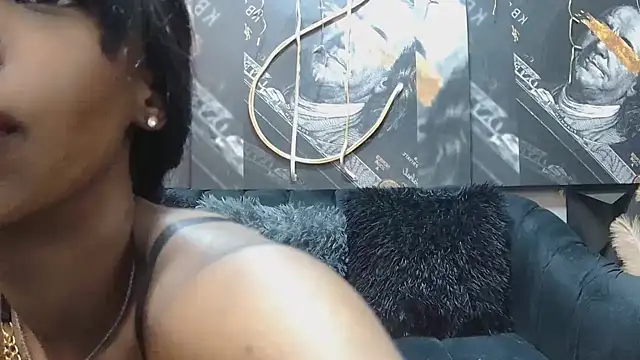 Snapshot of Lilmisbaddyxxx chatting on 25, 5, 2026 Lilmisbaddyxxx online show from 25, 5, 2026