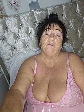 Angeldelightt online show from 13, 11, 2025