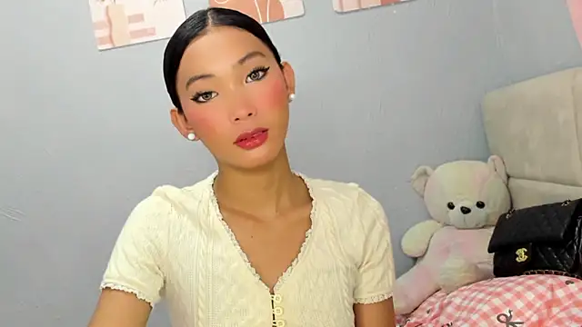Snapshot of Anne_the_virgin chatting on 12, 11, 2025 Anne the virgin online show from 12, 11, 2025
