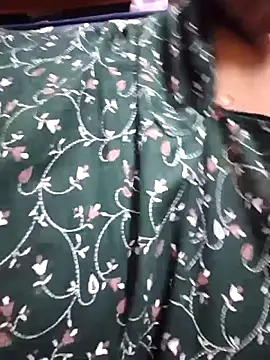 TAMIL ELAKKIYA online show from 4, 2, 2026