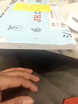 hotboy43339 online show from 18, 12, 2025